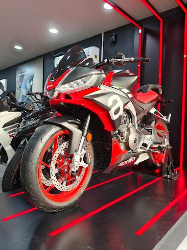 Aprilia Tuono 660