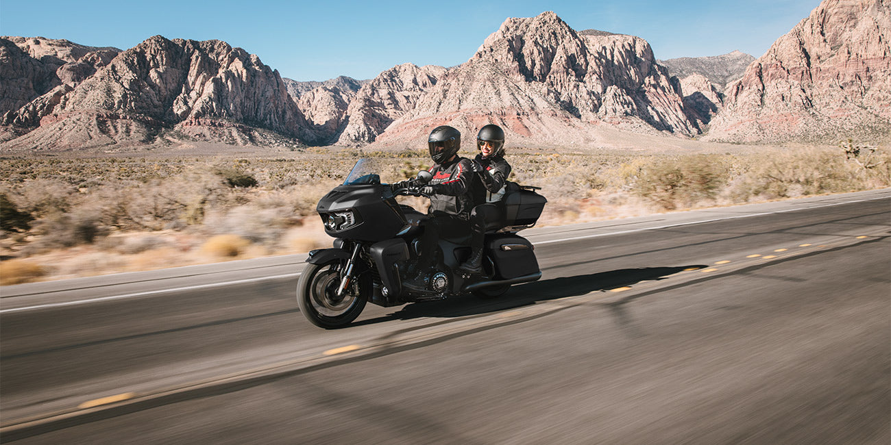 Indian Pursuit Dark Horse with 112 Package