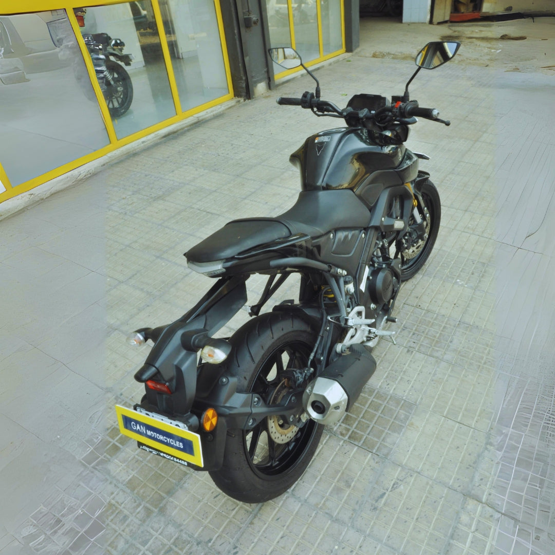 YAMAHA MT 15