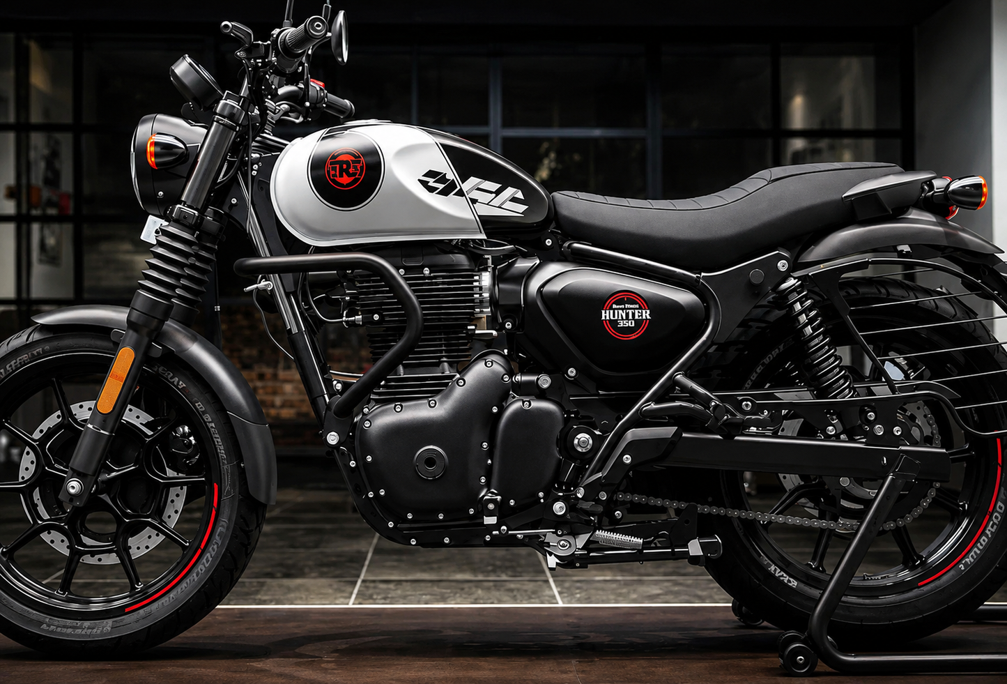 Hunter 350 Large Engine Guard / Leg Guard | Heavy Duty 1.25 Inch Thick Pipe | Matte Black Finish | Crash Protection for Royal Enfield Hunter 350 (2022-2026)