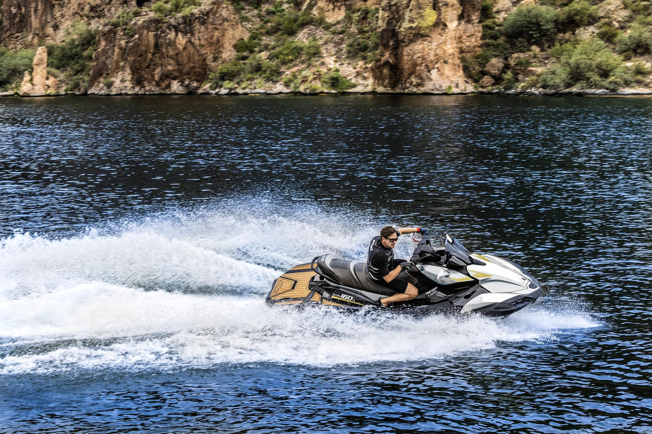 JET SKI ULTRA 160LX (2026)
